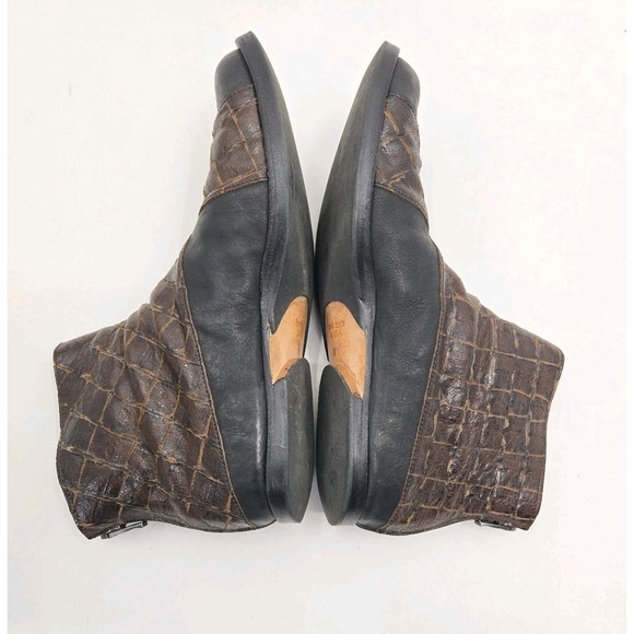 Cydwoq Ankle Boots Women's Size 11 Component Black Brown Leather Back Zip Flats - Picture 7 of 15